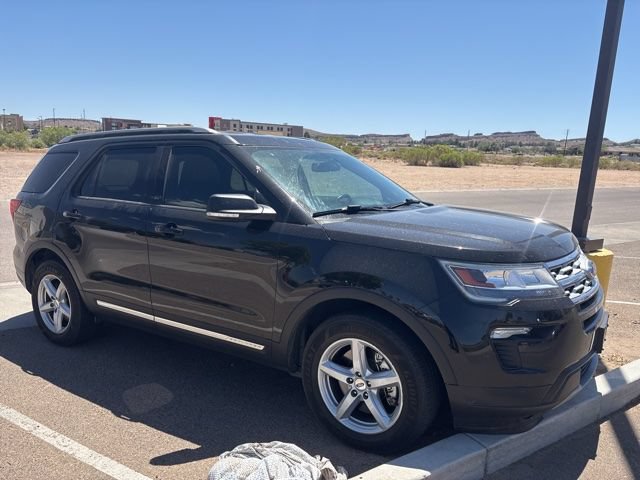 Certified 2019 Ford Explorer XLT w/ Equipment Group 201A FWD image 3