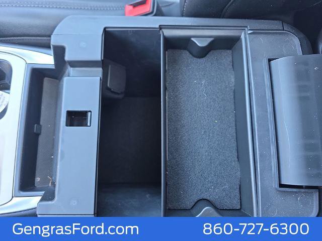 Certified 2022 Ford Explorer XLT w/ Equipment Group 202A AWD/4WD image 37