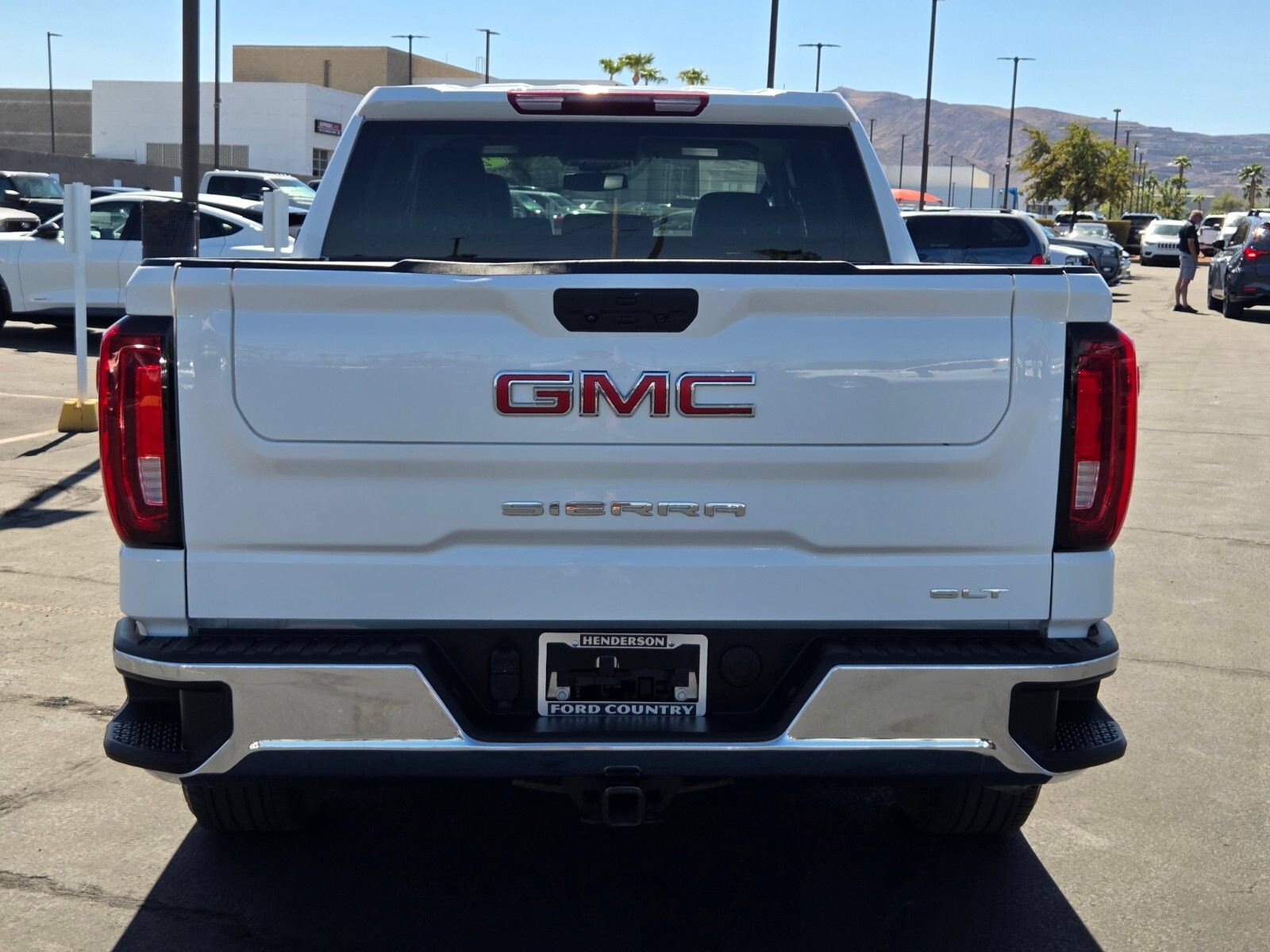 Used 2025 GMC Sierra 1500 SLT RWD image 5