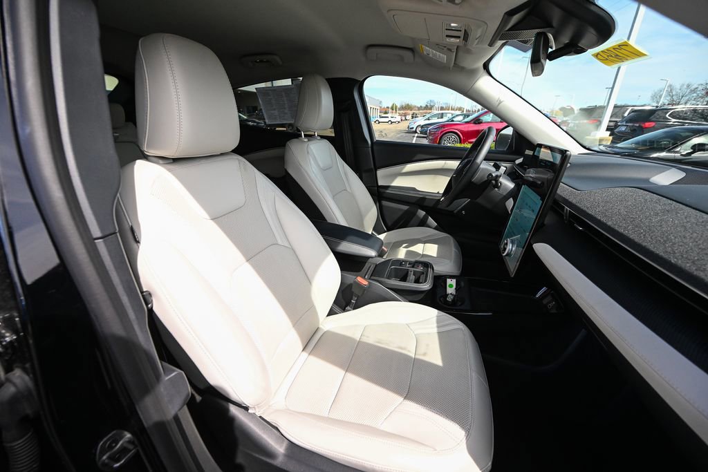 Certified 2025 Ford Mustang Mach-E Premium AWD/4WD image 29
