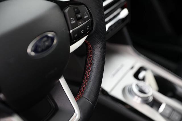 Certified 2023 Ford Explorer ST-Line w/ Class IV Trailer Tow Package image 28