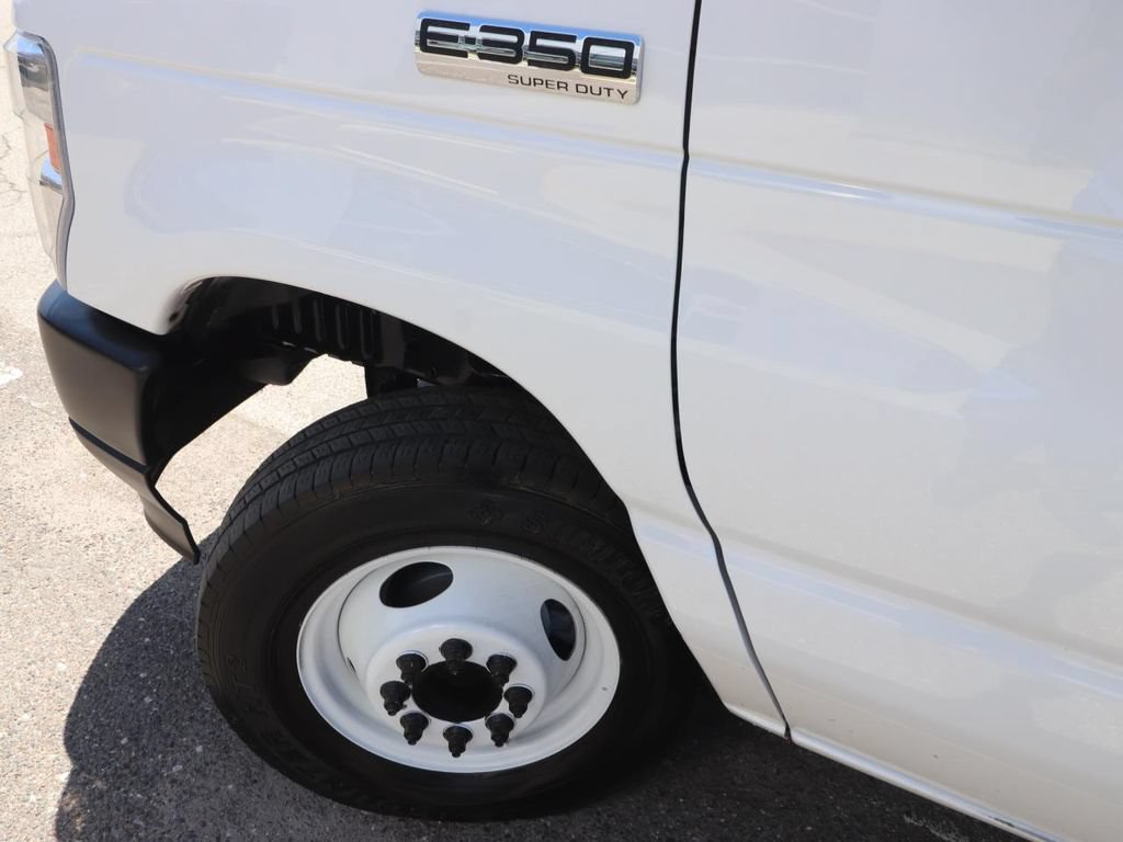 Certified 2024 Ford E-350 and Econoline 350 Super Duty w/ Power Windows & Locks Group RWD image 3