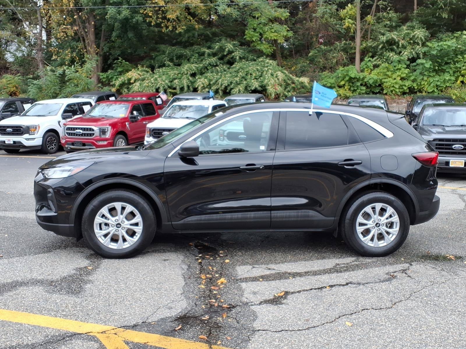 Certified 2023 Ford Escape Active AWD/4WD image 5