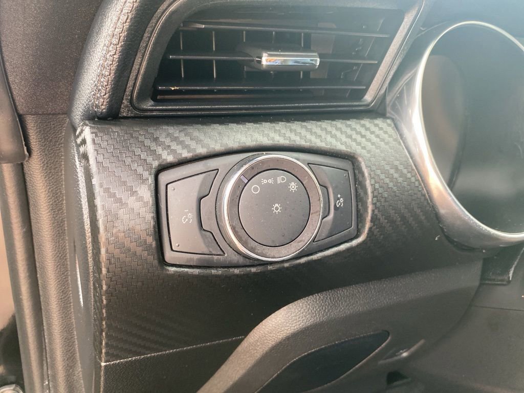 Certified 2019 Ford Mustang Coupe image 19