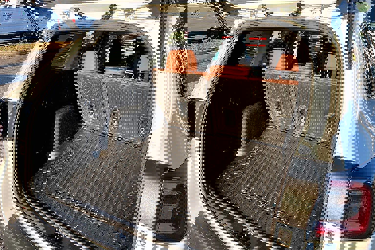 Used 2022 Subaru Outback Touring XT w/ Popular Package #2 image 33