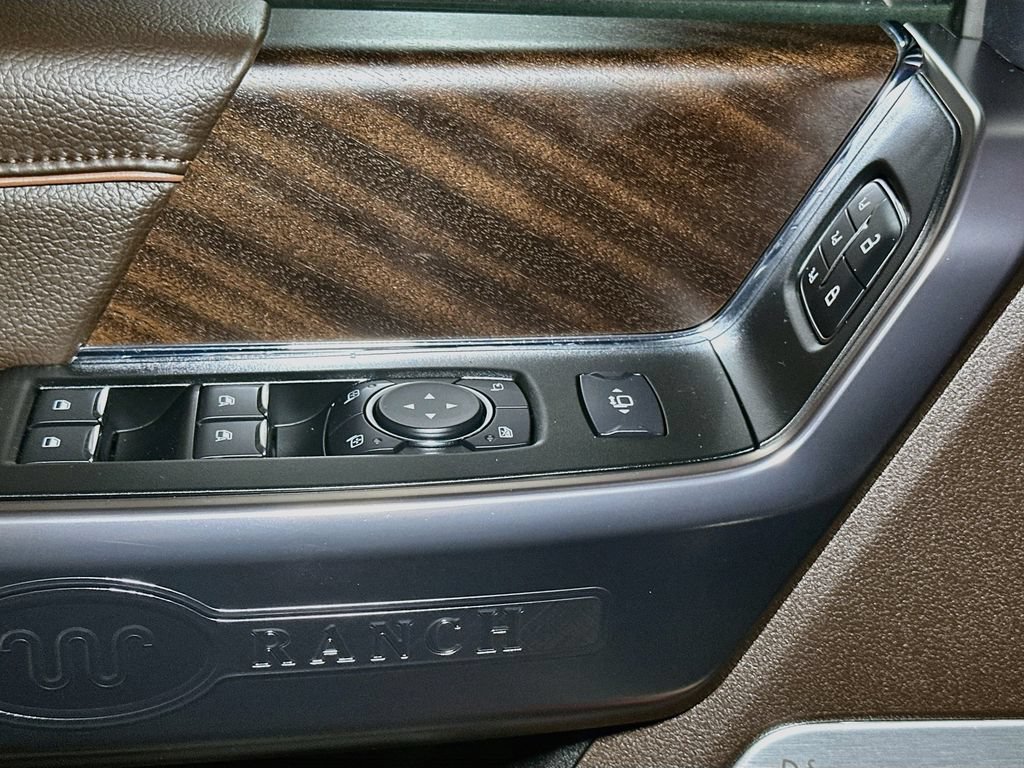 Certified 2024 Ford F350 King Ranch AWD/4WD image 15
