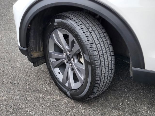 Certified 2022 Ford Explorer XLT w/ Equipment Group 202A image 35