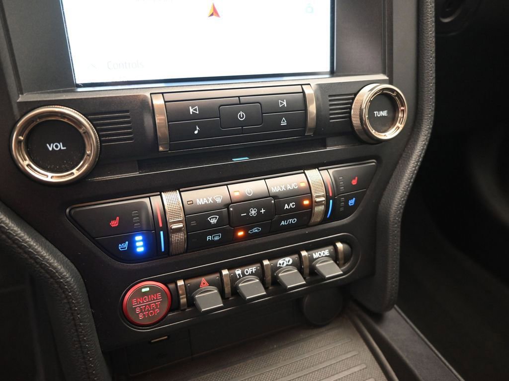 Certified 2022 Ford Mustang Shelby GT500 w/ Technology Package image 47