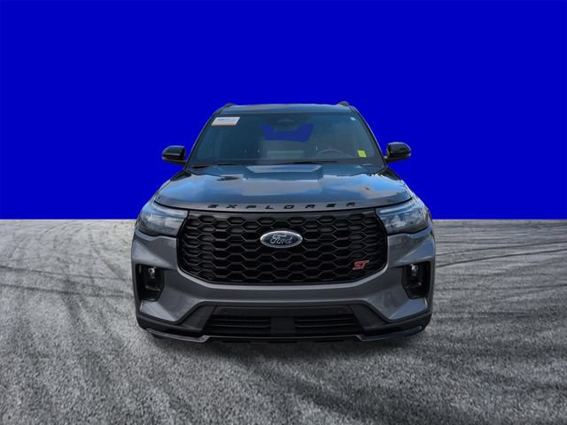 Certified 2025 Ford Explorer ST RWD image 9
