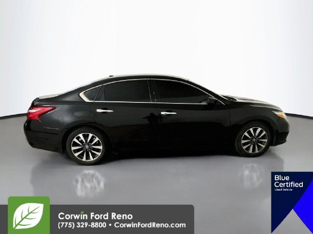 Used 2017 Nissan Altima 2.5 SV FWD image 10