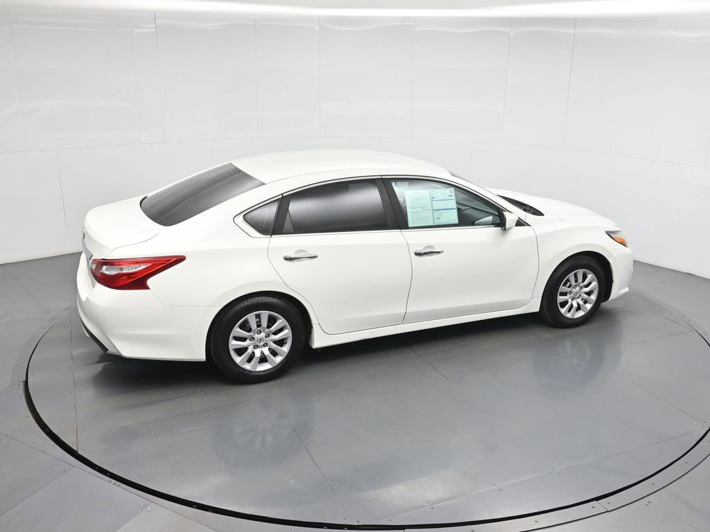 Used 2017 Nissan Altima 2.5 S w/ Power Driver Seat Package image 15
