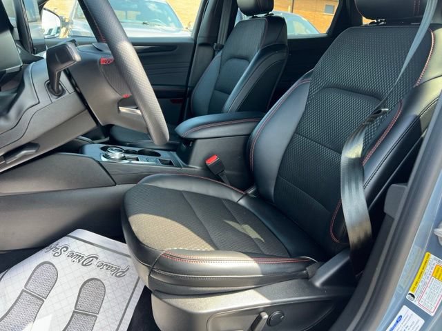 Certified 2024 Ford Escape ST-Line Select w/ Tech Pack #1 AWD/4WD image 18