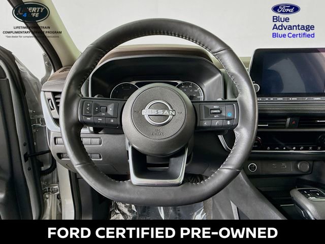 Used 2023 Nissan Rogue SV w/ SV Premium B Package image 11