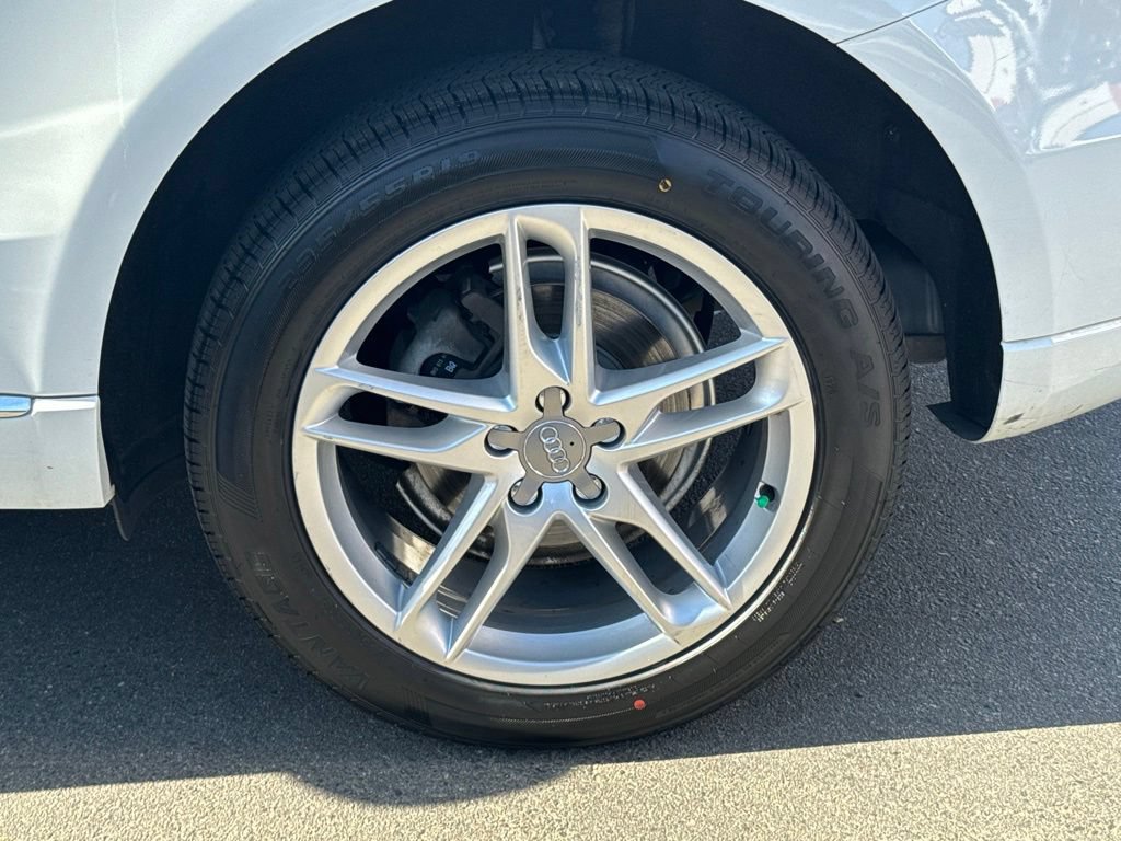 Used 2017 Audi Q5 2.0T Premium Plus w/ Technology Package AWD/4WD image 21