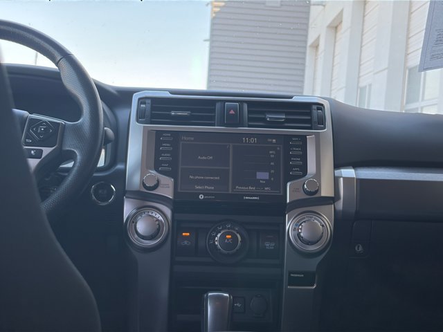 Used 2021 Toyota 4Runner SR5 AWD/4WD image 19