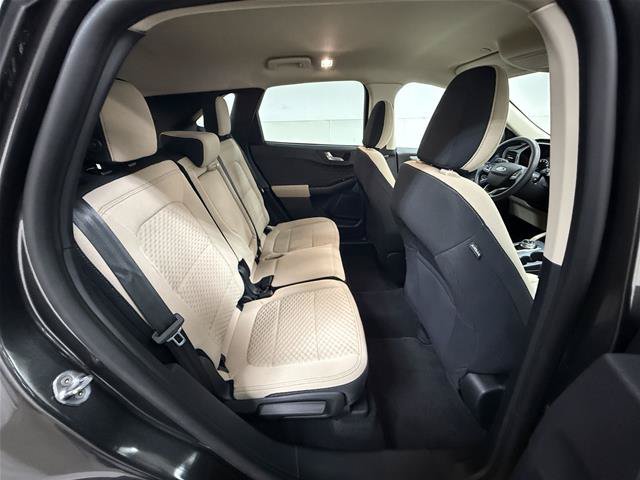 Certified 2020 Ford Escape SE AWD/4WD image 30