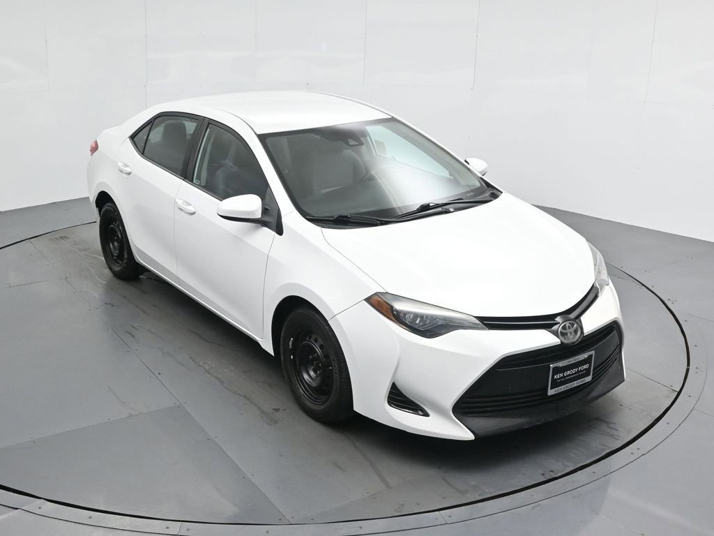 Used 2018 Toyota Corolla L image 4