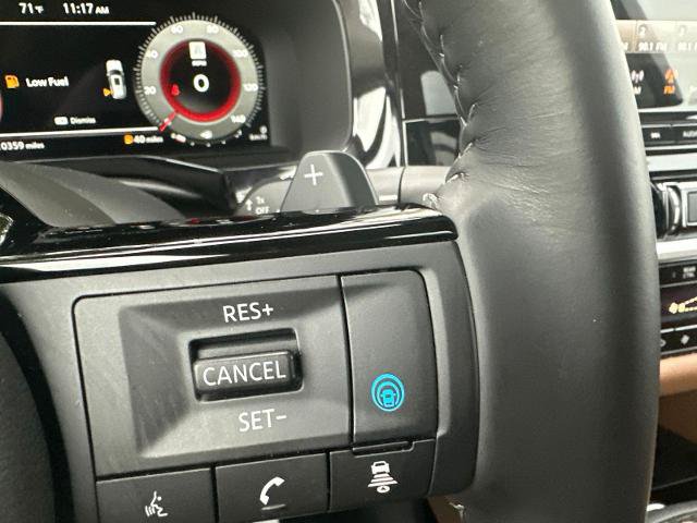 Used 2025 Nissan Pathfinder Platinum w/ Cargo Package AWD/4WD image 14