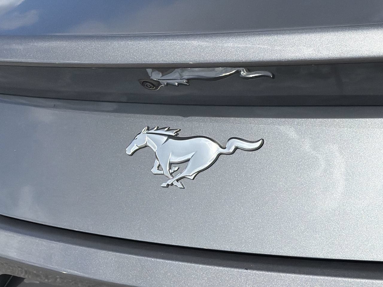 Certified 2024 Ford Mustang Coupe RWD image 9