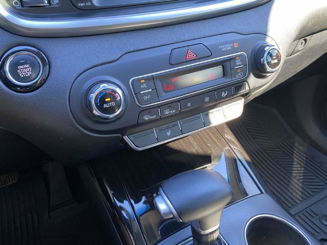 Used 2020 Kia Sorento EX FWD image 17