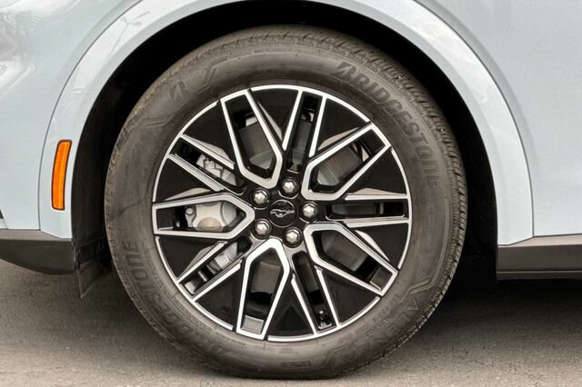 Certified 2025 Ford Mustang Mach-E Premium RWD image 27