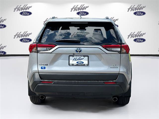 Used 2024 Toyota RAV4 LE AWD/4WD image 7