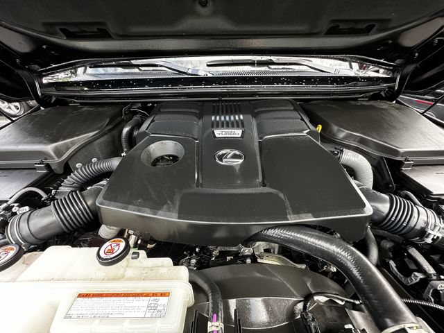 Used 2024 Lexus GX 550 w/ Accessory Package (Z1) AWD/4WD image 31