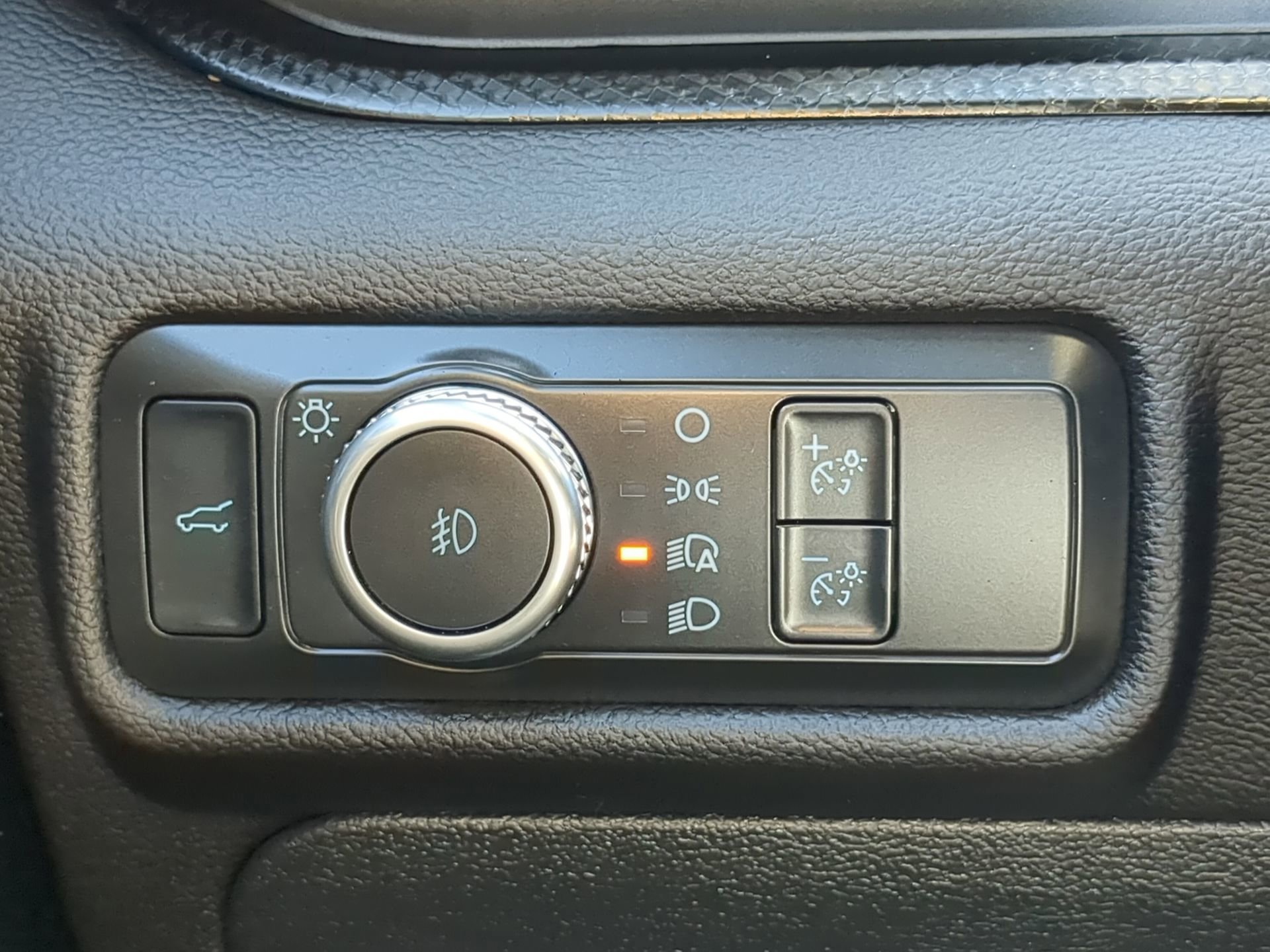 Certified 2022 Ford Explorer ST w/ Equipment Group 401A image 59