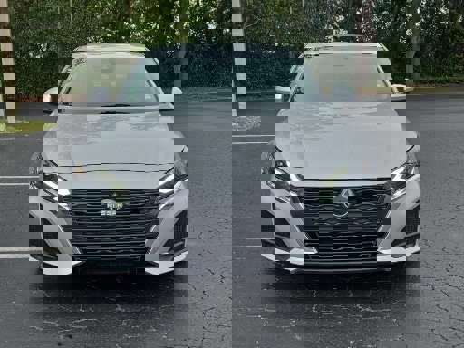 Used 2023 Nissan Altima 2.5 SV image 9