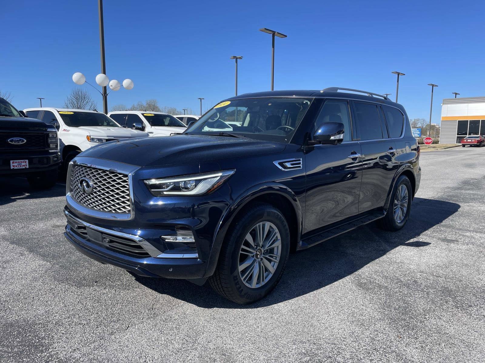 Used 2024 INFINITI QX80 Luxe RWD image 9