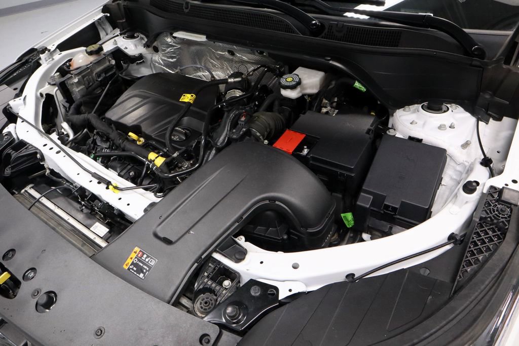 Used 2024 Chevrolet Trax LT image 17