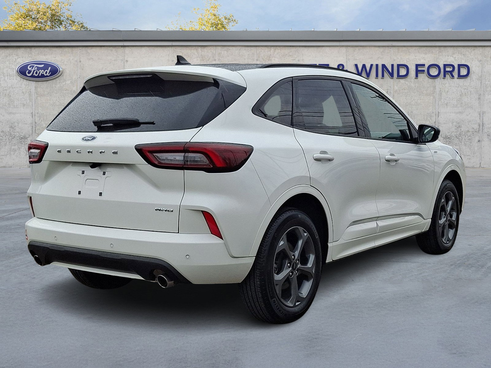 Certified 2024 Ford Escape ST-Line w/ Tech Pack #1 image 4