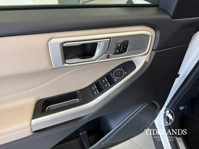 Certified 2023 Ford Explorer Limited w/ Equipment Group 301A RWD image 15