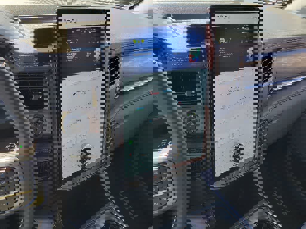 Certified 2025 Ford F150 Lightning Flash image 21