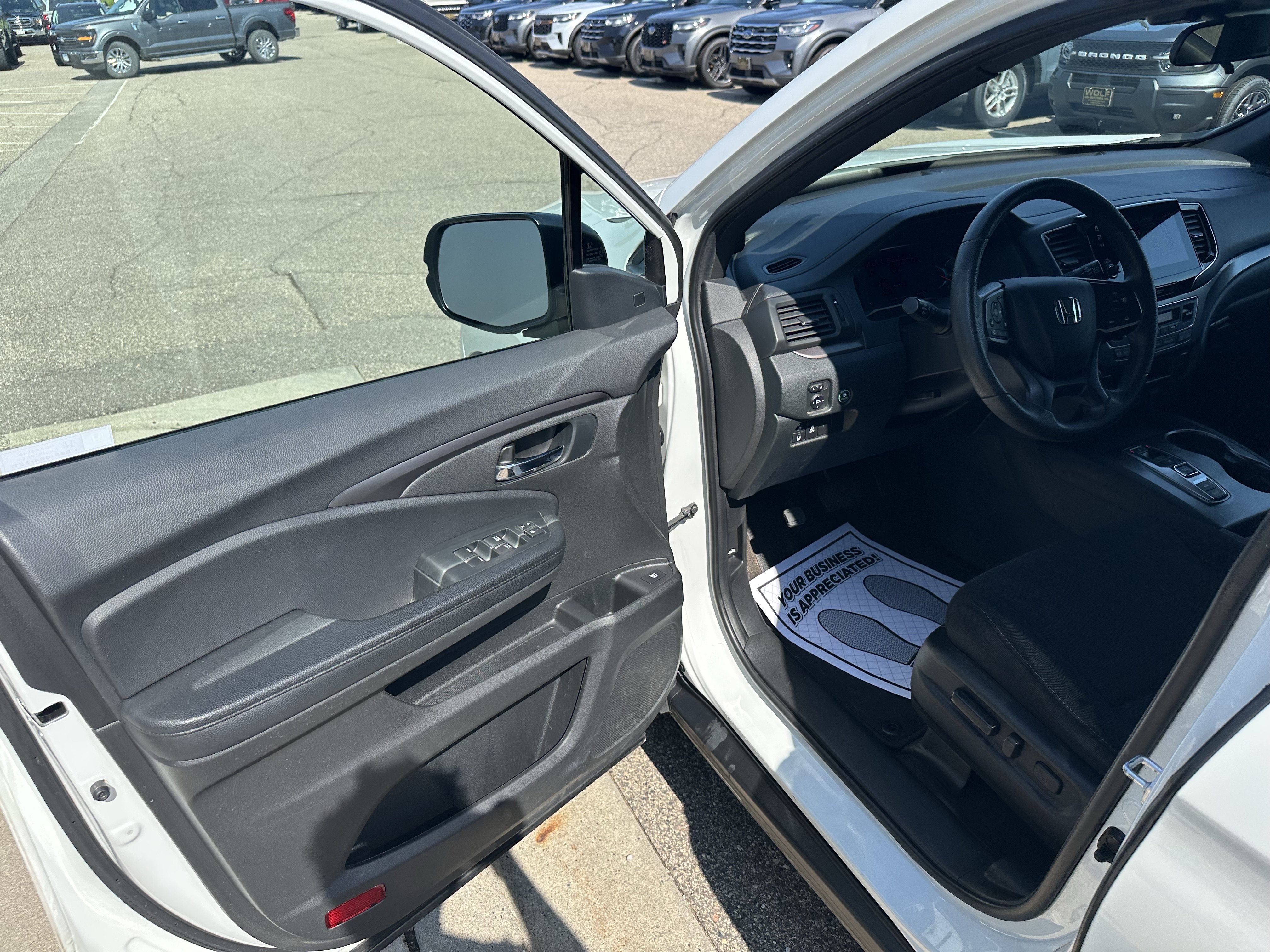 Used 2022 Honda Pilot Sport image 12