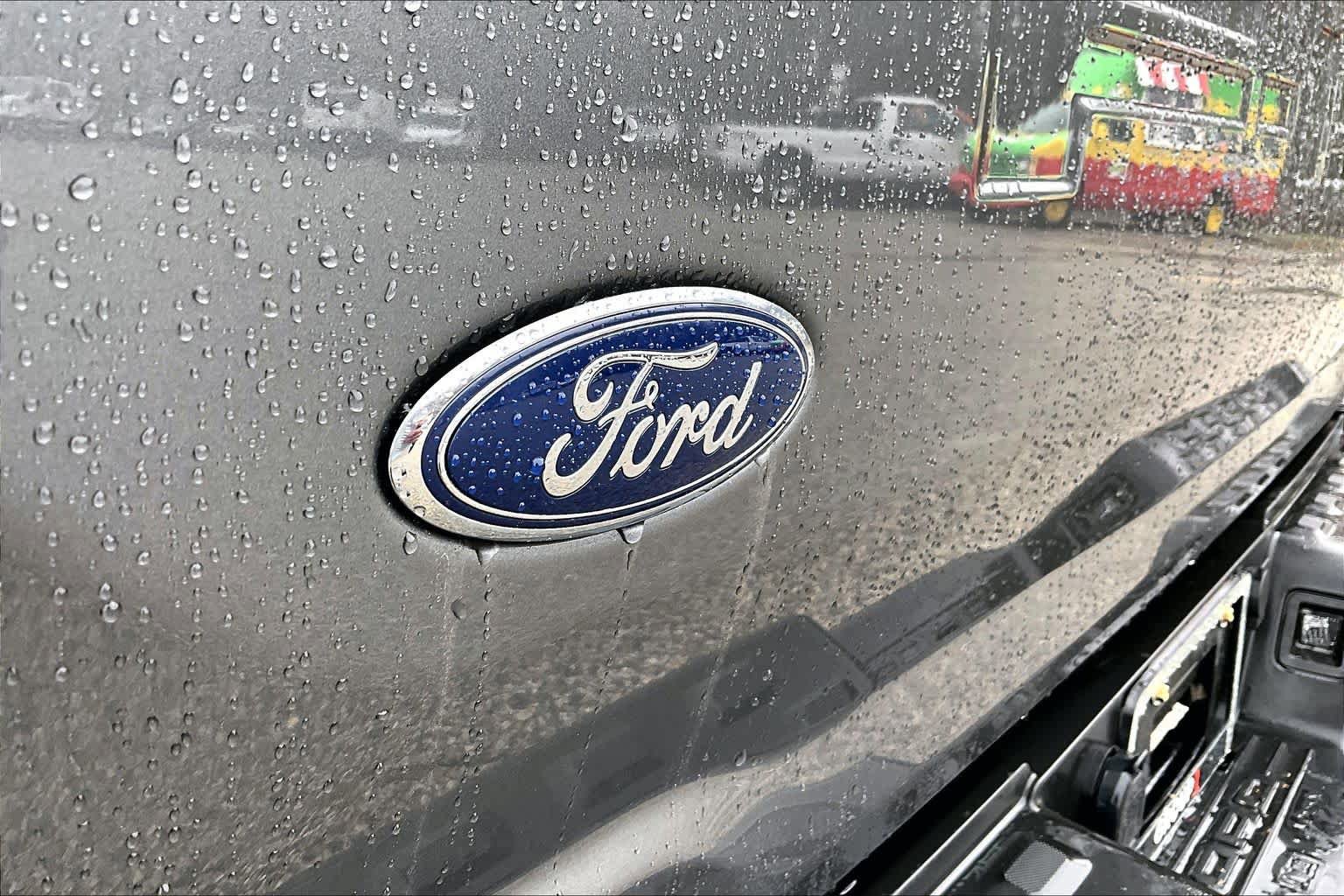 Certified 2023 Ford F150 Lightning Lariat AWD/4WD image 32