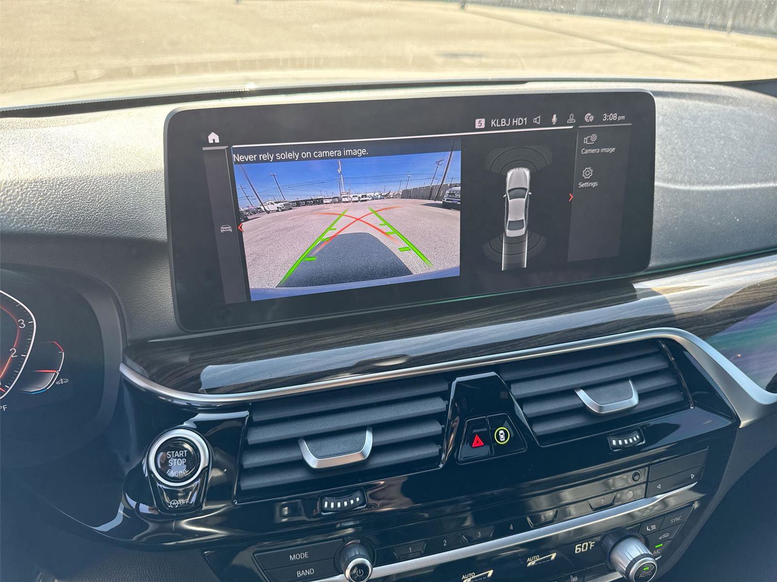 Used 2021 BMW 530i w/ M Sport Package image 23