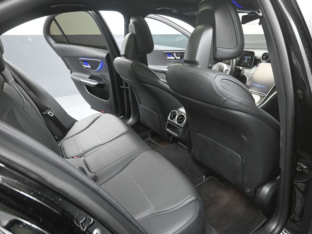 Used 2024 Mercedes-Benz C 300 4MATIC Sedan image 12