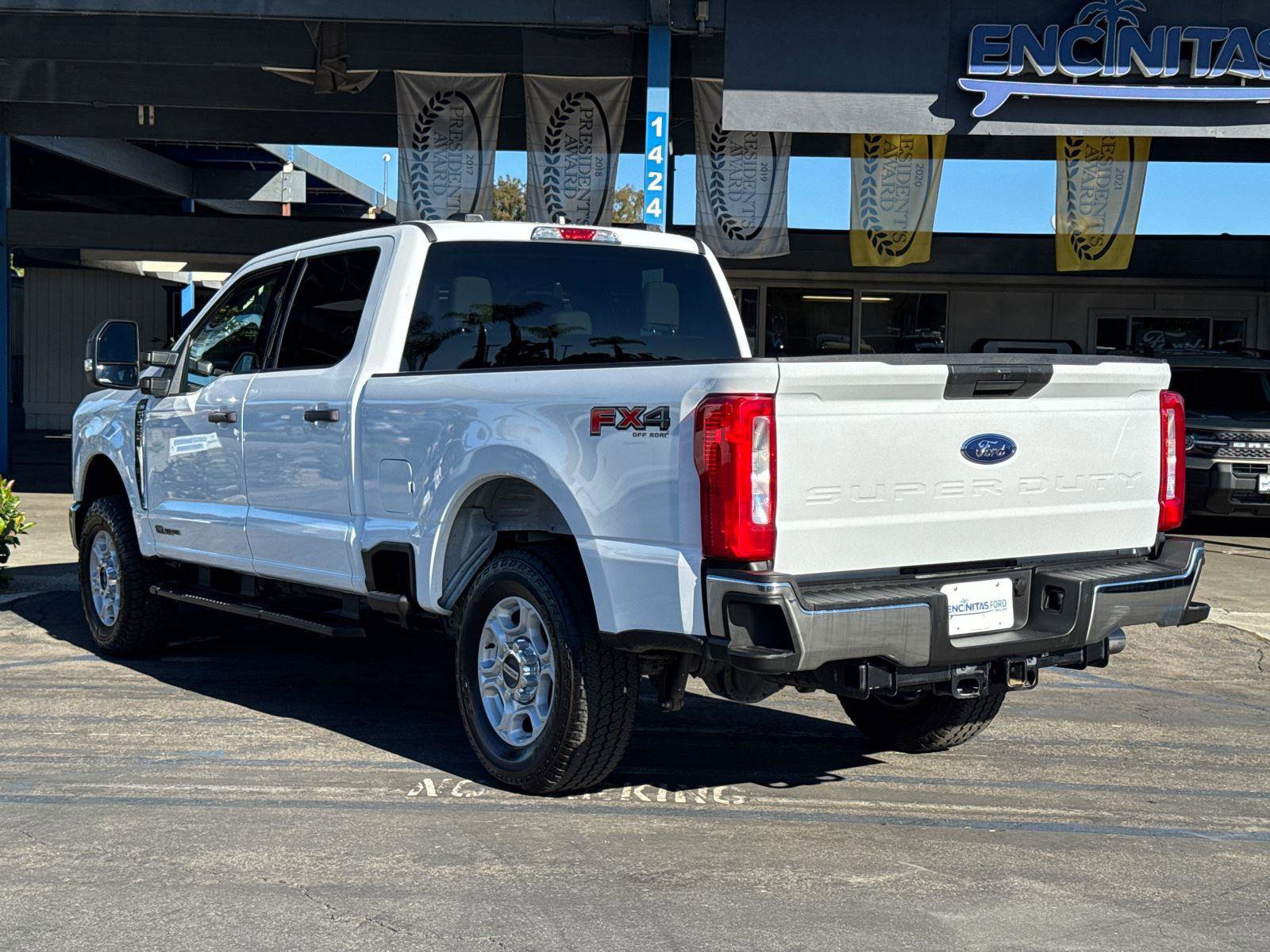 Certified 2025 Ford F250 XLT w/ FX4 Off-Road Package image 12