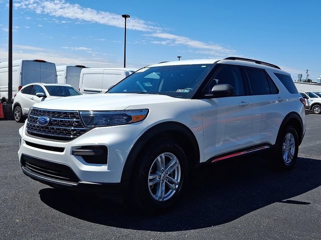 Certified 2023 Ford Explorer XLT w/ Class IV Trailer Tow Package AWD/4WD image 3