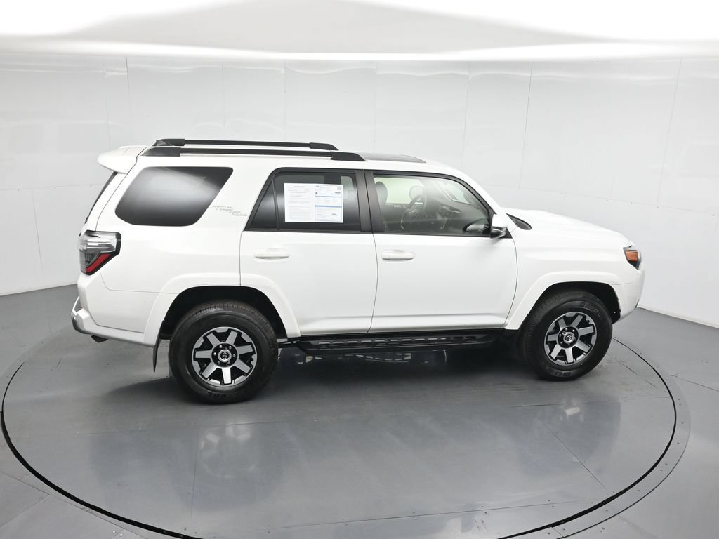 Used 2022 Toyota 4Runner TRD Off-Road Premium AWD/4WD image 54