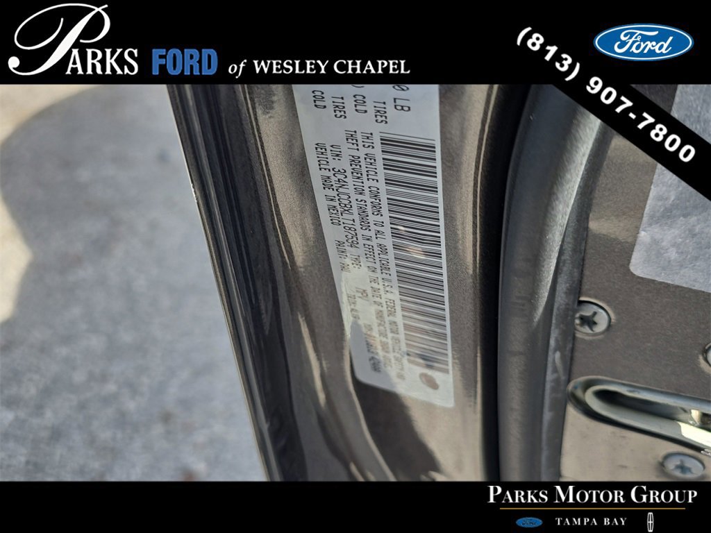 Used 2020 Jeep Compass Limited image 32