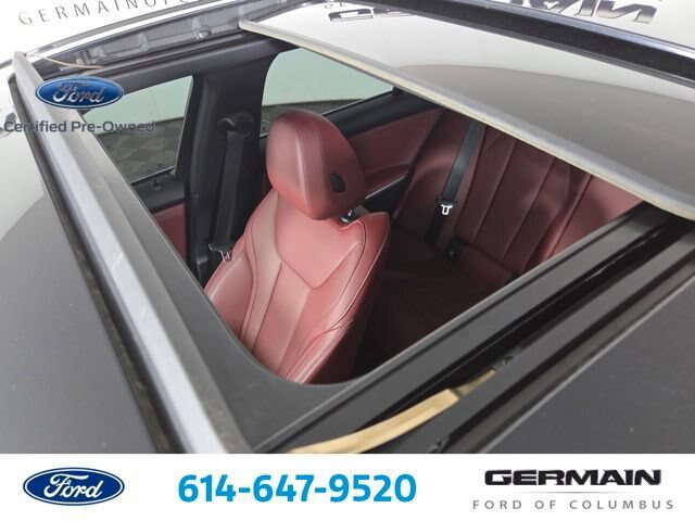 Used 2023 BMW 330i xDrive Sedan w/ Premium Package AWD/4WD image 34