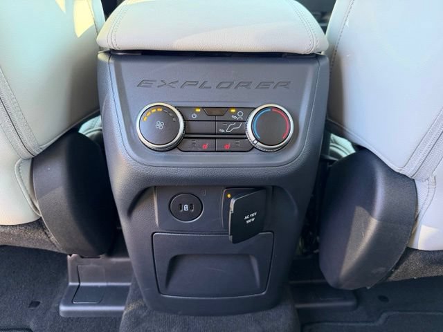 Certified 2026 Ford Explorer Platinum w/ LUX Leather Package AWD/4WD image 25