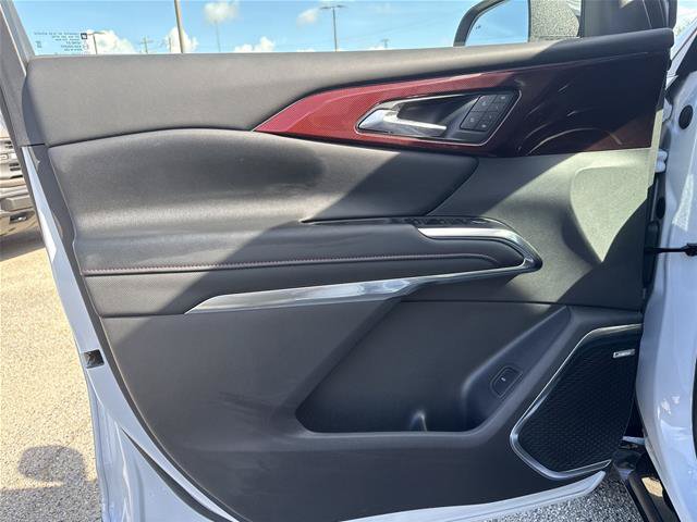 Used 2026 Chevrolet Traverse RS w/ LPO, Floor Liner Package FWD image 25
