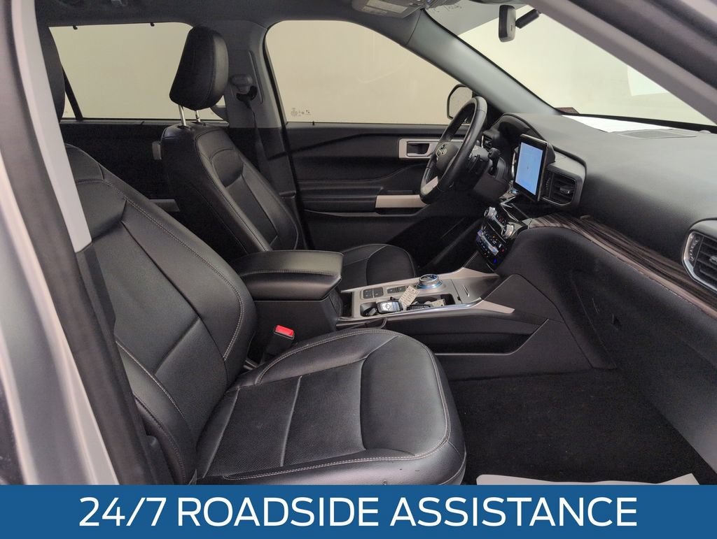Certified 2021 Ford Explorer Limited w/ Hybrid Equipment Group 310A RWD image 15