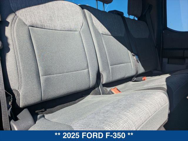 Certified 2025 Ford F350 XLT w/ FX4 Off-Road Package image 22