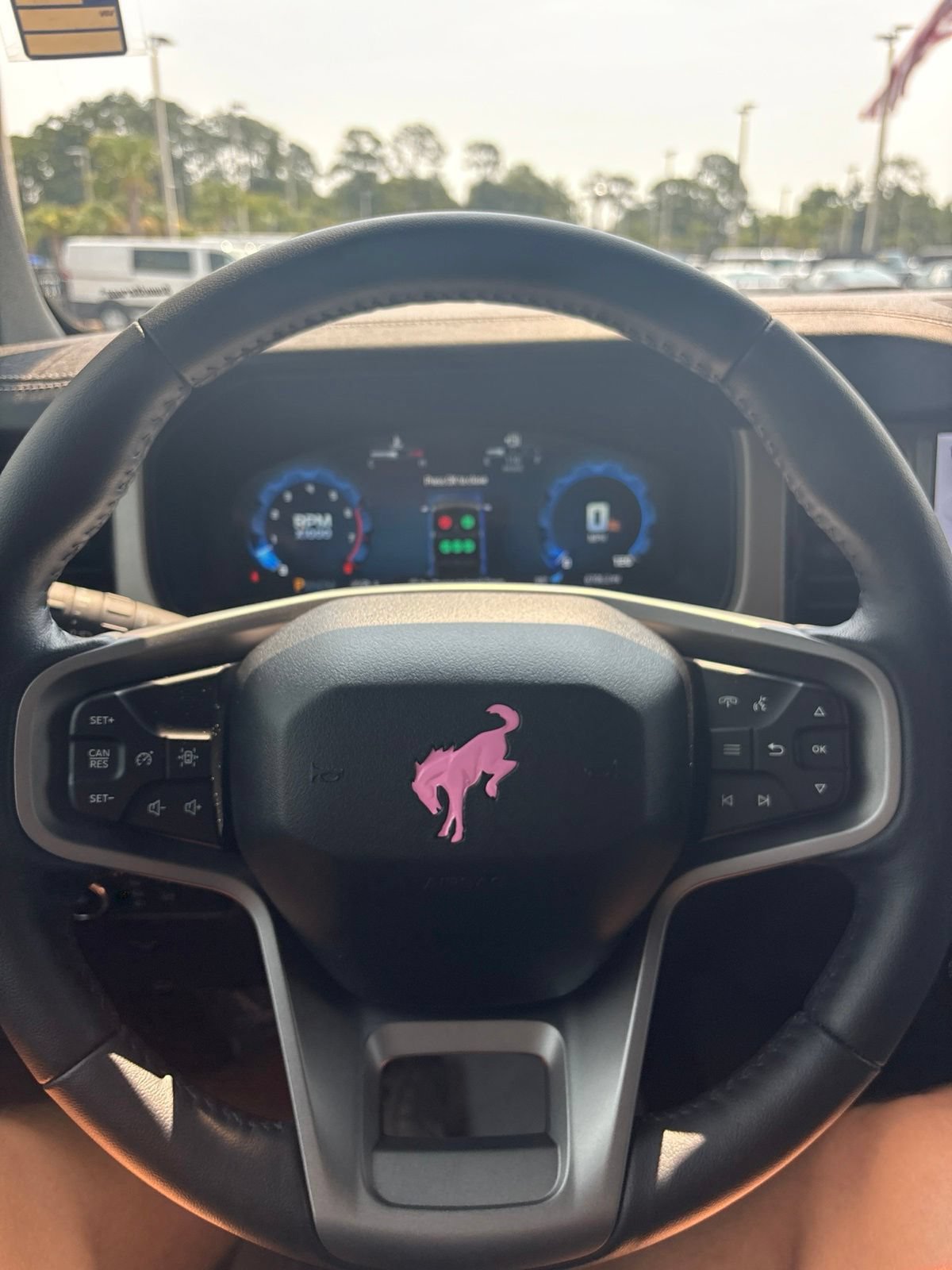 Certified 2025 Ford Bronco Outer Banks AWD/4WD image 26