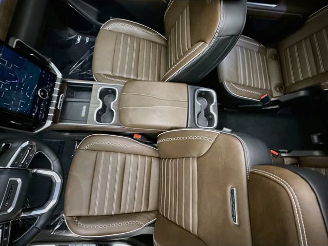 Used 2026 GMC Acadia Denali Ultimate FWD image 23