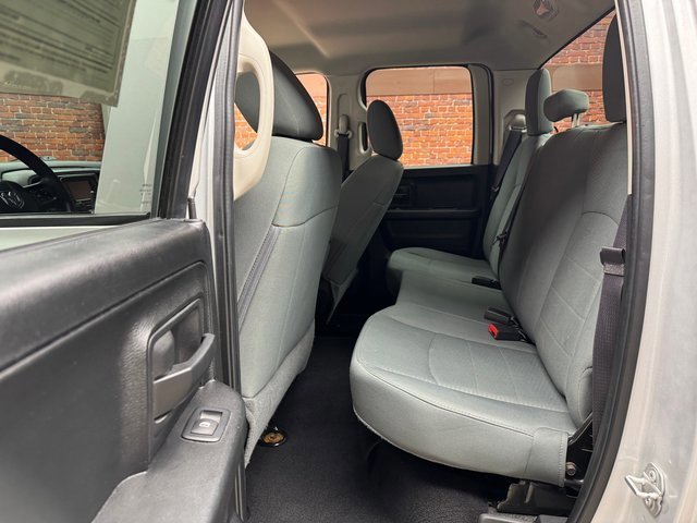 Used 2017 RAM 1500 Express w/ Express Value Package image 23